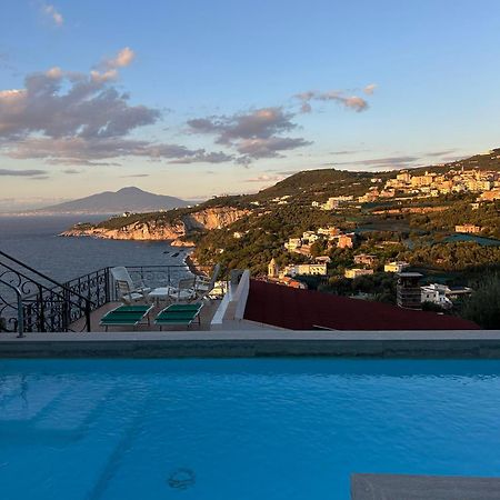 מסה לוברנסה La Fenice -White House- Homeinsorrento- מראה חיצוני תמונה