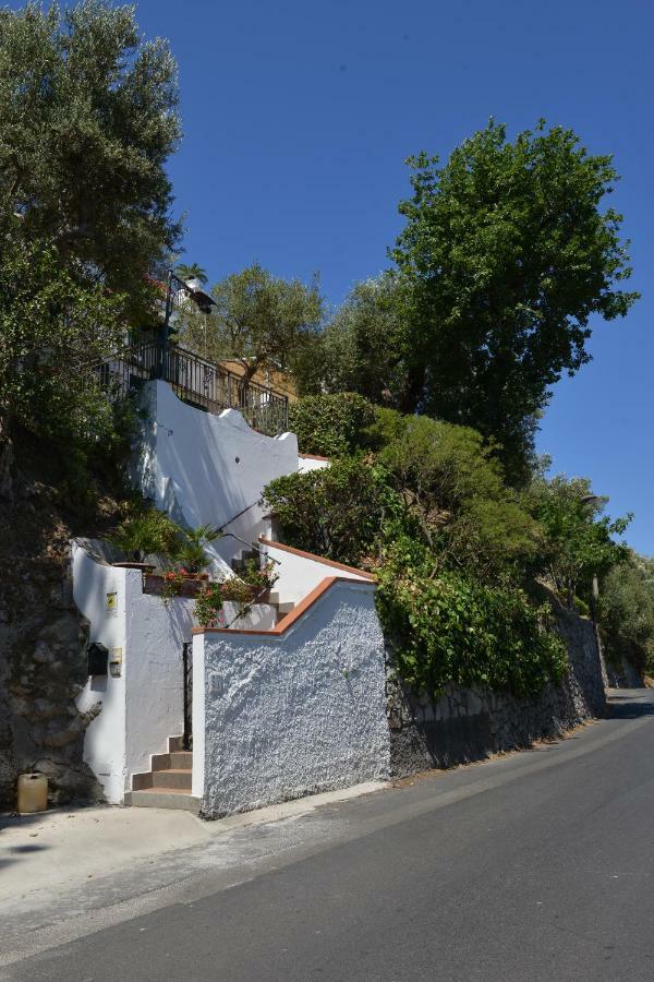 מסה לוברנסה La Fenice -White House- Homeinsorrento- מראה חיצוני תמונה